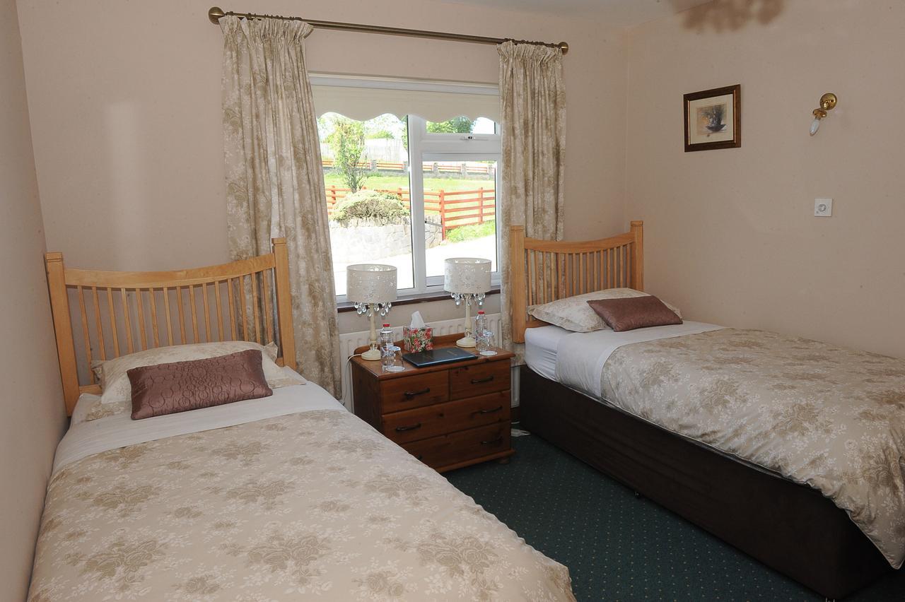 Pettigoe Avondale Farmhouse B&B מראה חיצוני תמונה