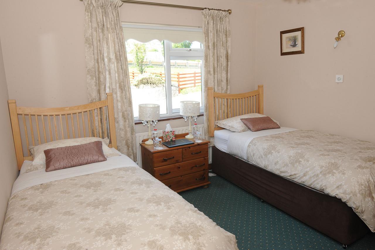 Pettigoe Avondale Farmhouse B&B מראה חיצוני תמונה