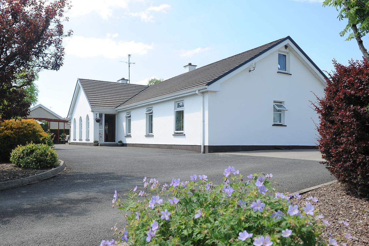 Pettigoe Avondale Farmhouse B&B מראה חיצוני תמונה